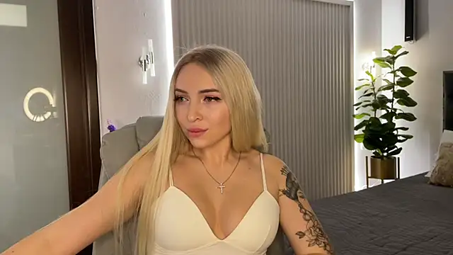 OhMyEmma online show from November 28, 2025, 1:28 am