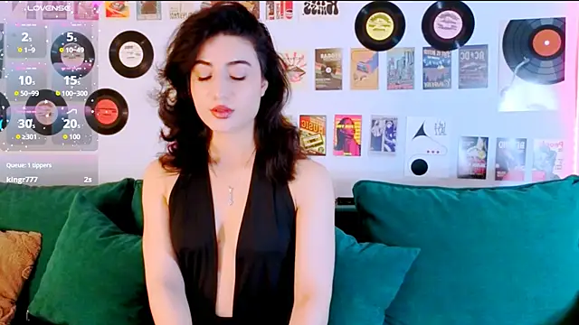 Maya Rogerss online show from May 31, 2026, 2:56 pm