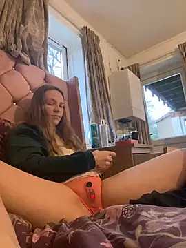 feedeegeorgie online show from March 14, 2025, 5:35 pm