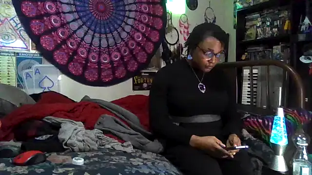 GardeniaFields online show from February 1, 2026, 3:49 am