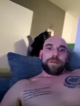 Snapshot of Smokeym123 chatting on February 20, 2026, 4:31 am Smokeym123 online show from February 20, 2026, 4:31 am