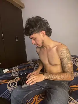 Zayn kane online show from July 25, 2026, 2:08 am