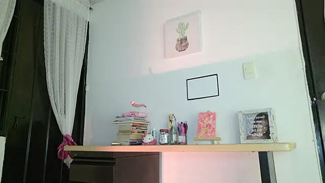 Snapshot of eva_sin18 chatting on June 5, 2026, 6:52 am eva sin18 online show from June 5, 2026, 6:52 am
