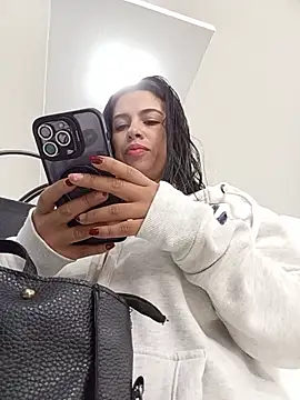 Nathaly 12 online show from June 25, 2026, 1:27 pm