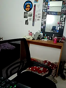 DaniPoison online show from March 13, 2026, 12:43 pm