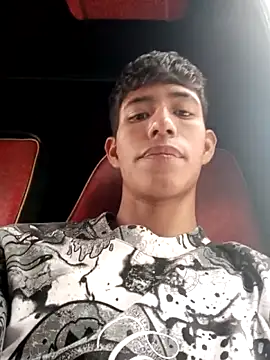 dareck 18 online show from September 26, 2025, 7:54 pm