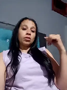 Snapshot of Selene_mixx chatting on March 21, 2025, 2:50 am Selene mixx online show from March 21, 2025, 2:50 am