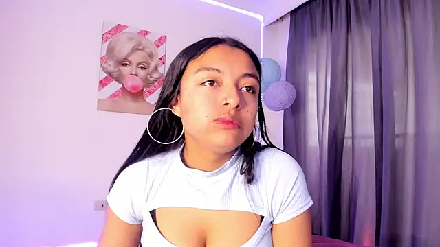 sweet cinamon online show from August 5, 2026, 2:00 pm