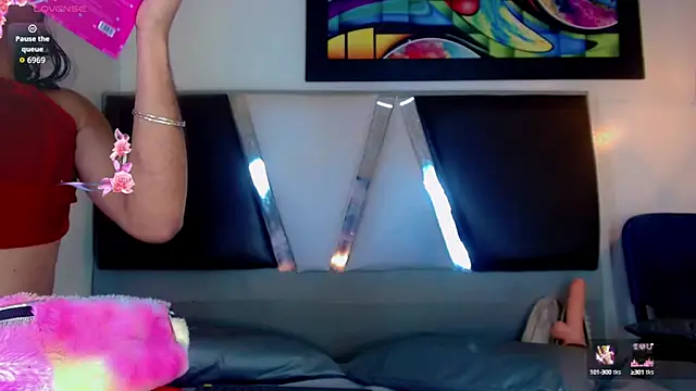 alexsandra kiss online show from September 24, 2025, 11:17 am