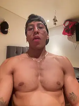 Thiago Happy online show from March 12, 2025, 3:46 am