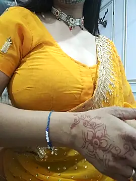 hot-bhabhi-hot online show from February 12, 2026, 6:40 pm