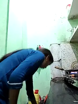 Hotty-Nidhi online show from March 18, 2026, 4:52 pm