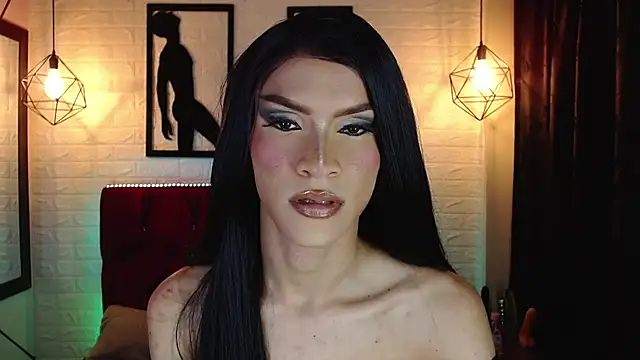 agatha rodriguez online show from October 6, 2025, 1:45 pm