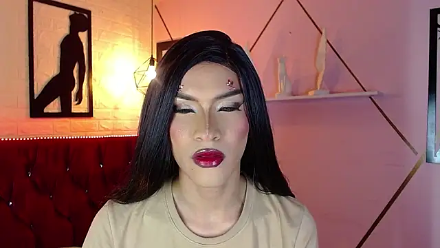 agatha rodriguez online show from November 3, 2025, 2:31 pm