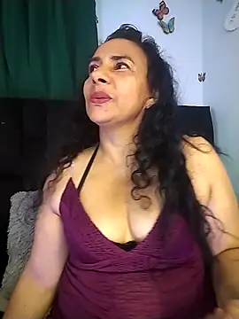 Snapshot of AlexaNovoa_ chatting on April 23, 2026, 1:23 am AlexaNovoa online show from April 23, 2026, 1:23 am