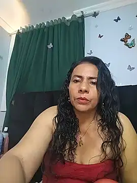 AlexaNovoa  online show from June 25, 2026, 1:25 am