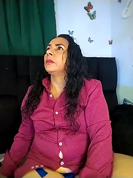 Snapshot of AlexaNovoa_ chatting on May 6, 2026, 1:31 am AlexaNovoa online show from May 6, 2026, 1:31 am