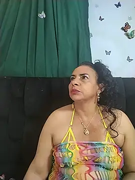 AlexaNovoa  online show from June 19, 2026, 1:22 am