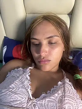 iamsara 21 online show from May 28, 2026, 5:08 pm