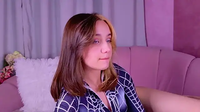 Gia Riccardo online show from September 25, 2025, 3:51 pm