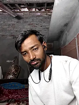 India HOT23 online show from December 15, 2025, 5:35 am