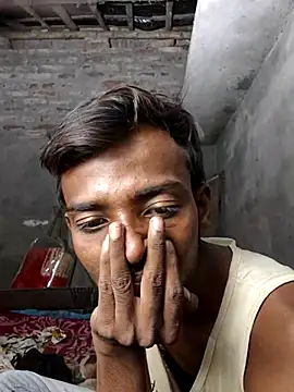 India HOT23 online show from September 23, 2025, 1:29 pm