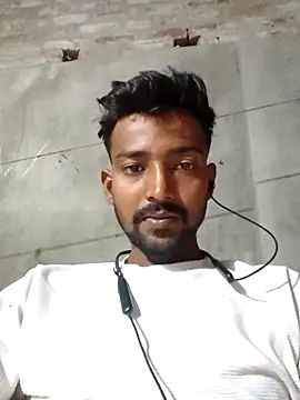 India HOT23 online show from May 2, 2026, 7:35 am