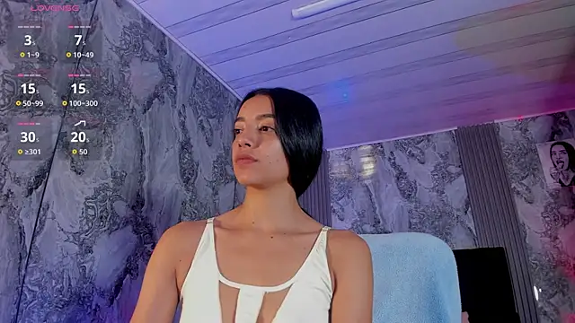 AshleyVega01 online show from October 2, 2025, 2:31 pm