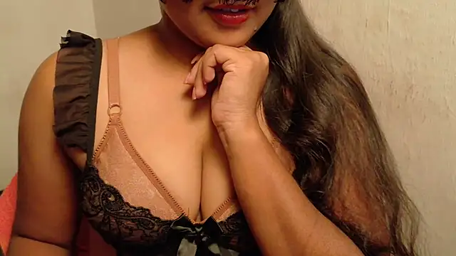 Snapshot of Cludi-New chatting on October 22, 2025, 4:01 am Cludi-New online show from October 22, 2025, 4:01 am