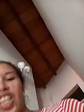 Sexi girl29 online show from November 10, 2025, 6:57 pm