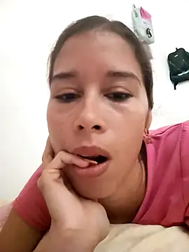 Snapshot of Sexi_girl29 chatting on June 24, 2026, 12:04 pm Sexi girl29 online show from June 24, 2026, 12:04 pm