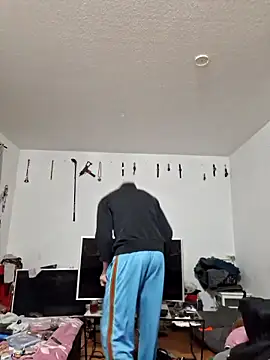 Snapshot of ThePython666 chatting on November 15, 2025, 8:46 pm ThePython666 online show from November 15, 2025, 8:46 pm