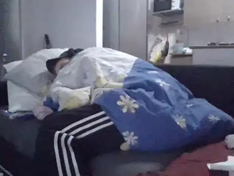 Snapshot of ThePython666 chatting on March 18, 2025, 4:29 am ThePython666 online show from March 18, 2025, 4:29 am