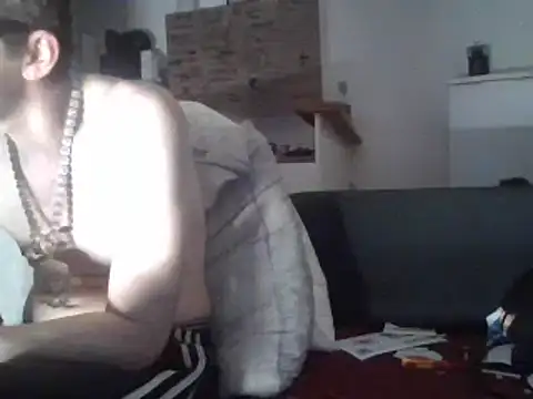 Snapshot of ThePython666 chatting on March 22, 2025, 4:24 am ThePython666 online show from March 22, 2025, 4:24 am