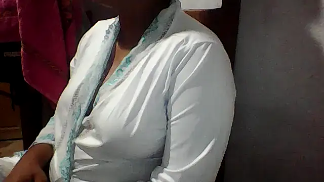 Snapshot of Sydneyputinha chatting on March 26, 2026, 11:02 pm Sydneyputinha online show from March 26, 2026, 11:02 pm