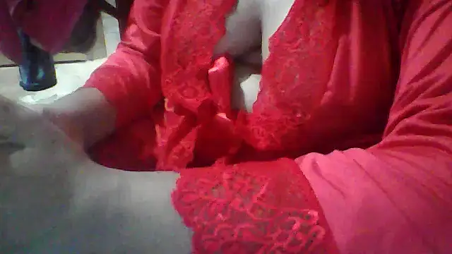 Snapshot of Sydneyputinha chatting on March 13, 2026, 12:26 am Sydneyputinha online show from March 13, 2026, 12:26 am