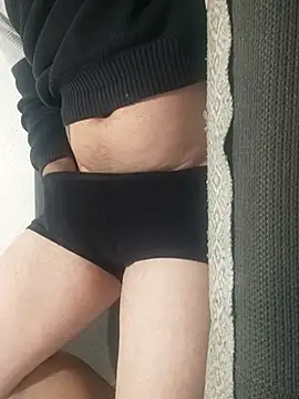 gui67675 online show from September 23, 2025, 7:10 pm