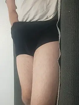 gui67675 online show from October 9, 2025, 6:25 am