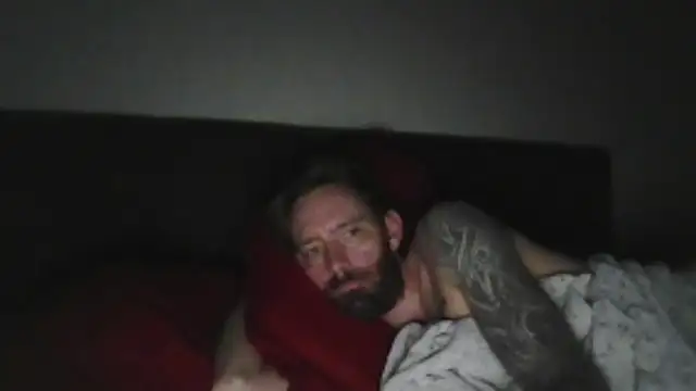 Snapshot of whowantsacreampie chatting on November 8, 2025, 6:17 am whowantsacreampie online show from November 8, 2025, 6:17 am