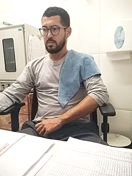 Snapshot of pdasgyn chatting on March 13, 2026, 6:46 pm pdasgyn online show from March 13, 2026, 6:46 pm