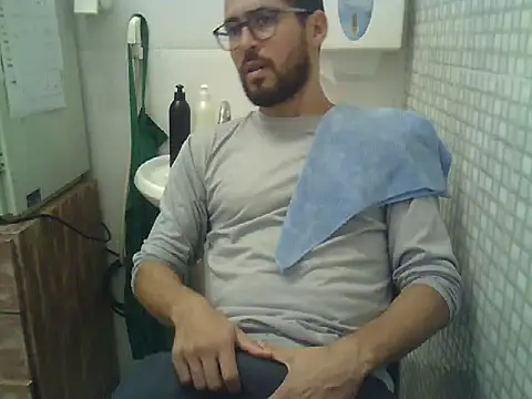 Snapshot of pdasgyn chatting on February 10, 2026, 2:05 pm pdasgyn online show from February 10, 2026, 2:05 pm