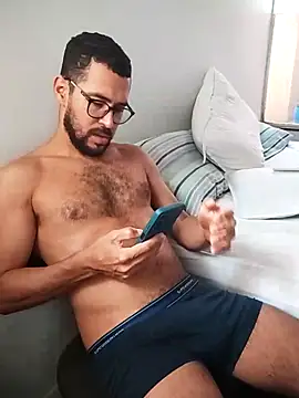 Snapshot of pdasgyn chatting on February 7, 2026, 2:14 pm pdasgyn online show from February 7, 2026, 2:14 pm