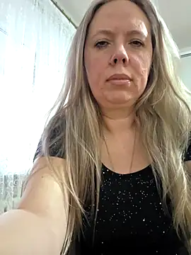 Irina3718 online show from March 19, 2026, 3:34 pm