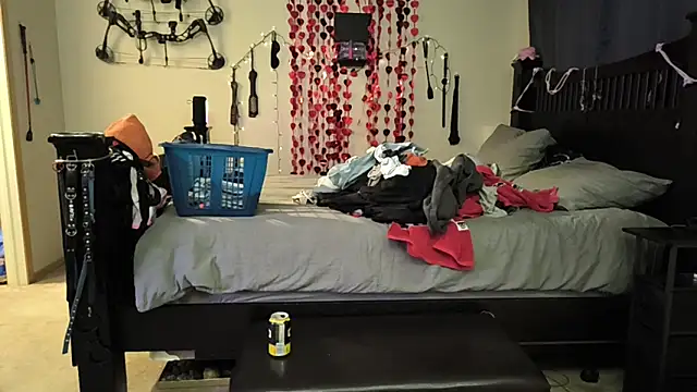 KinkyBratandDaddy online show from March 16, 2026, 2:08 am