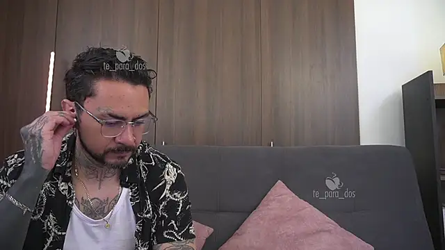 Snapshot of Te_para_2 chatting on March 8, 2026, 4:54 pm Te para 2 online show from March 8, 2026, 4:54 pm