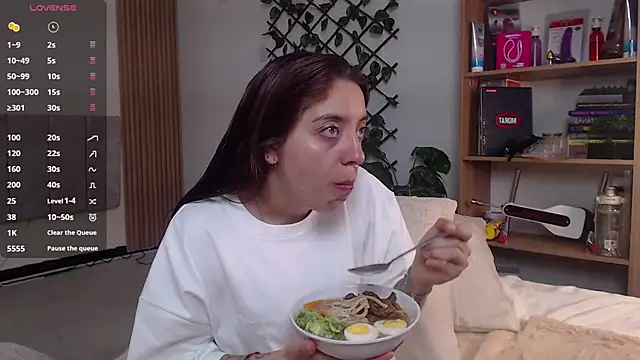 Soy mangx online show from February 10, 2026, 8:08 pm