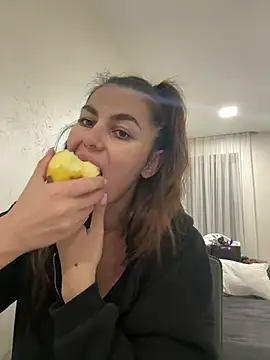 AngelinaMeov online show from March 20, 2025, 5:36 pm