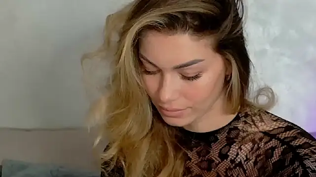 SweetDarling7 online show from October 4, 2025, 8:49 am