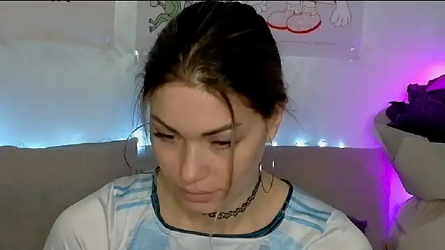 Snapshot of SweetDarling7 chatting on February 11, 2026, 12:49 pm SweetDarling7 online show from February 11, 2026, 12:49 pm