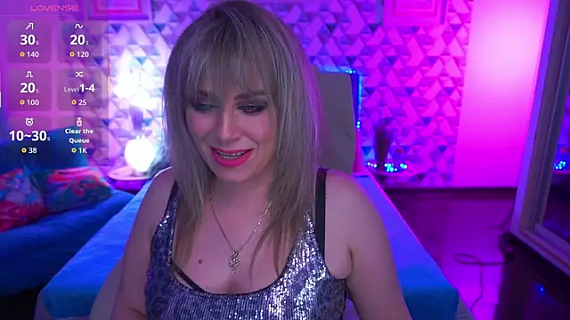 CandyLadyyy online show from May 3, 2026, 8:45 pm
